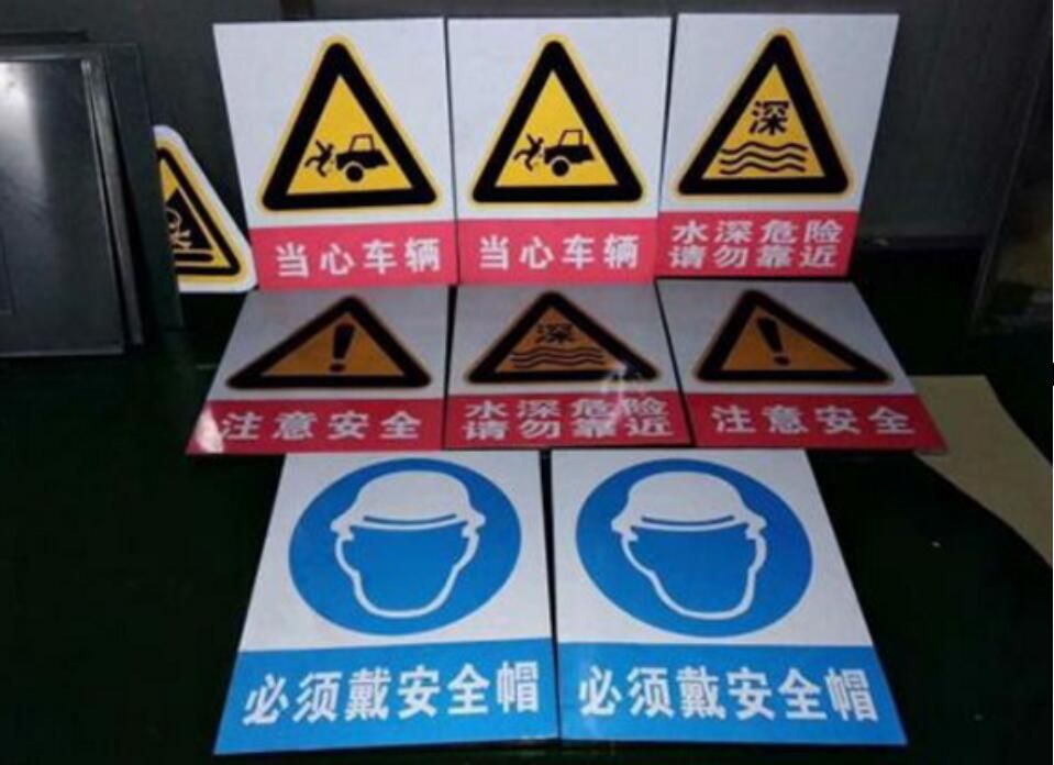 商場(chǎng)標(biāo)識(shí)設(shè)計(jì)作品案例展示